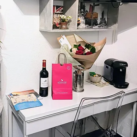 Daire Avec Balcon- - Tram - Aeroport Nice