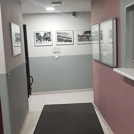 Avec Balcon- - Tram - Aeroport * 尼斯